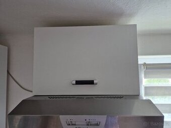 Skříňka nad digestoř