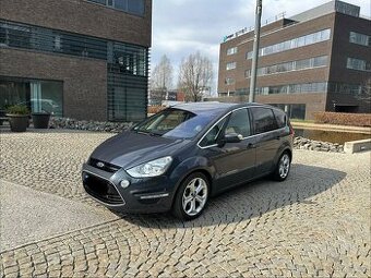 Ford S-MAX 2.0TDCi 120 kW,TITANIUM,navi,výhřev