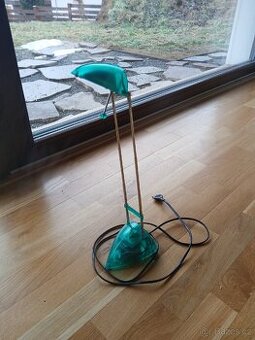 Stolní lampa