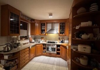 Velká rustikální linka z masivu se spotřebiči,6584