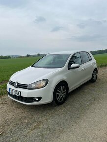 VW GOLF 6, ROK 2011, 1,2 tsi 77 KW-servisní kniha