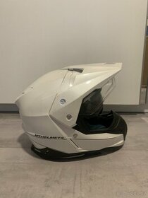 helma na motorku - 1