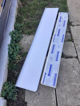 Parapetní desky venkovní i vnitřní vše za 400Kč.