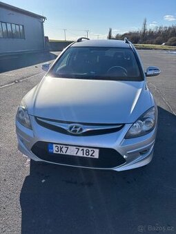 Hyundai I30 1.4 16V 80 KW - spolehlivý parťák na cesty