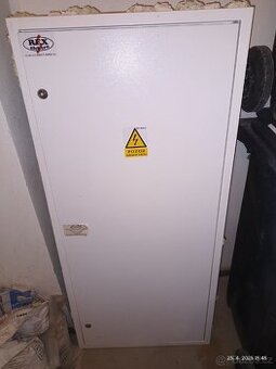 Elektrorozvadec 4 pozice