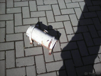 Nádrž benzinová s kohoutem