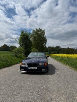 BMW e36 320i cabrio
