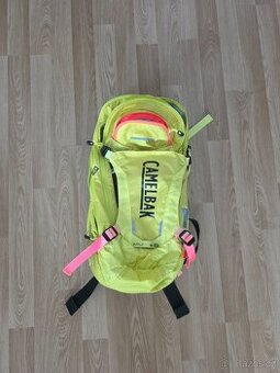 Cyklistický hydro batoh Camelbak M.U.L.E. žlutý