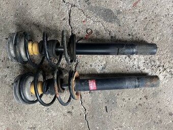Bmw 5 e39 přední tlumiče značky kyb