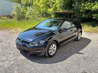Volkswagen Golf, 1.2 TSi 77 kW 1.MAJITEL NEHAVAR. SERVISKA