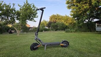 Koloběžka Xiaomi 4 Ultra