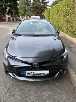 Toyota Corolla 2023 km-20850 510,000 Kč