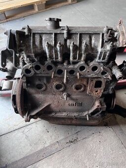 Fiat 128 motor, převodovka
