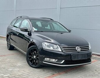 VW Passat B7 2.0TDI 103kw Manuál,Bi-Xen,Navi,Senzory,Alu R17