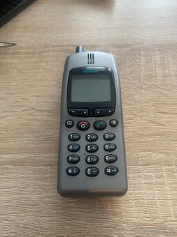 Siemens S25