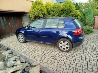 VW golf V 1,4 183000km