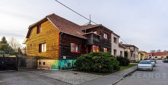 Útulný přírodní dům 4+1 s terasou, jezírkem, dílnou, zahrado