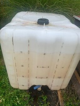 Prodám IBC nadrž 1000 L, ,