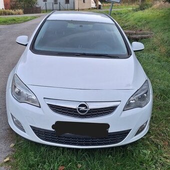 Opel Astra J Sports tourer
