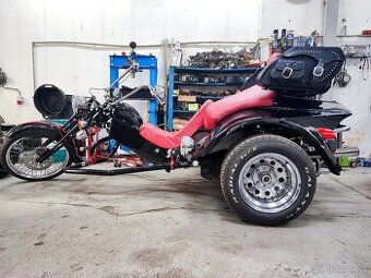 Tříkolka TOTH-TWA – jedinečný kousek s motorem Brouk Boxer