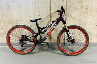 Slopestyle / Dirt YT Industries Play