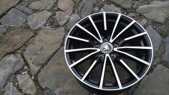 prodám nová al kola 17 18 5x112 na ŠKODA