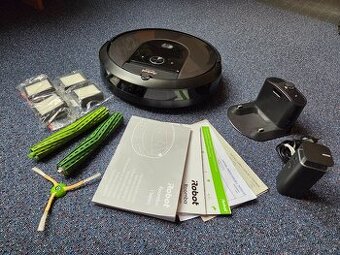 iRobot Roomba i7 - robotický vysavač