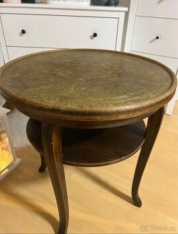 Starožitný mosazní štůl