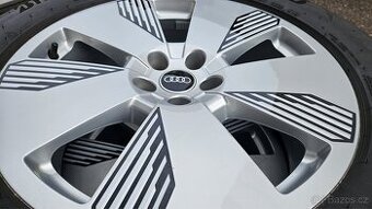 Zimní sada 5x112 8jx19 et34