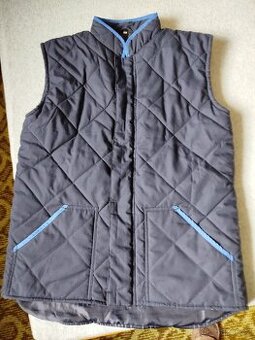 Lehká vesta velikost.38