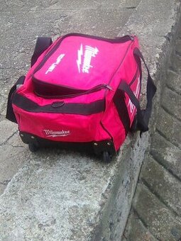 Milwaukee M12 a M18 Brašna na nářadí s kolečkama