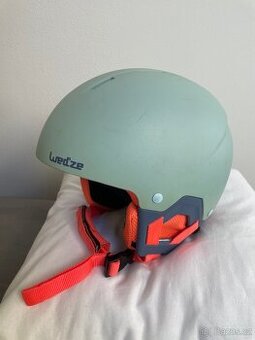 Dětská lyžařská helma Wedze