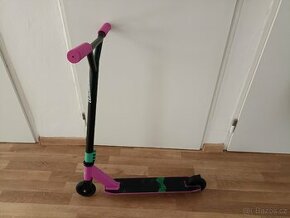 Dětská koloběžka Trickster - 1