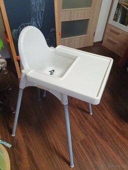 Dětská IKEA židlička s pásy