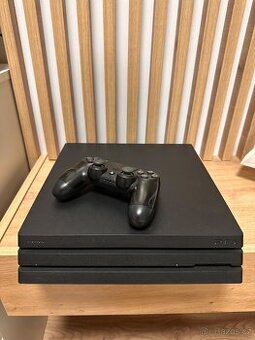 PS4 PRO