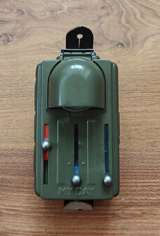 Vojenská baterka svítilna – platí do smazání