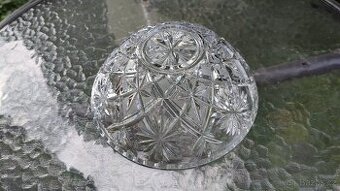 Křišťálová bohatě broušená mísa