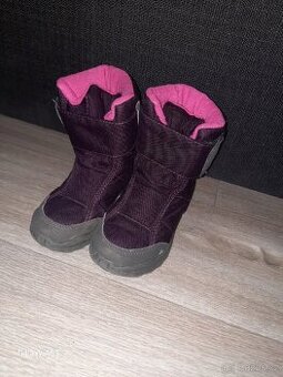 Prodám dětské boty velikost 24-26 osobní  převzetí