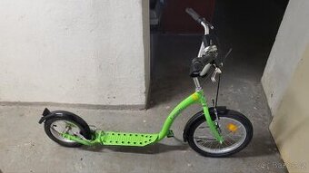 Dětská koloběžka