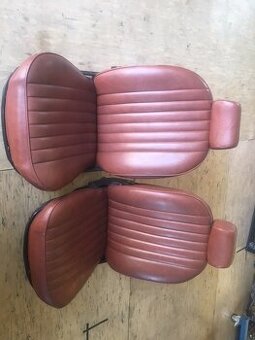 Alfa Romeo - sedačky