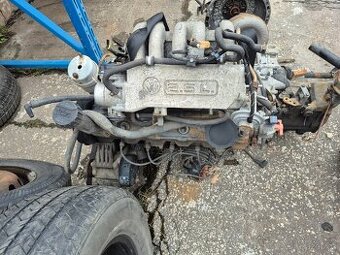 Motor vw transporter t4 2.5 i 85kw