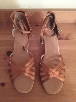 Dámské páskové lodičky, nové