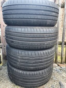 225/45r19 letní pneu, velmi pěkné
