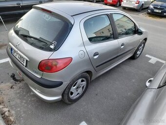 Dveře na Peugeot 206