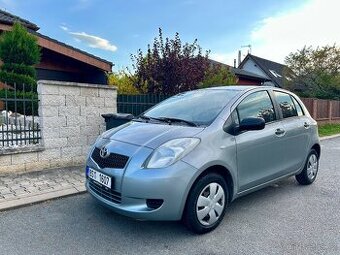Toyota Yaris 1.0. VVT-I 53K1 ROK 2008 /KLIMATIZACE/ SERVISKA