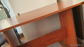 Jidelni stul - 1
