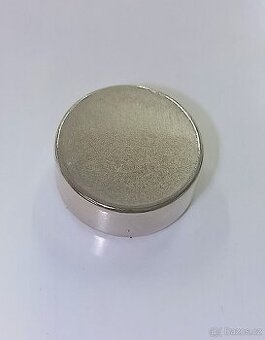 Magnety , NEODYM , PERMANENTNÍ