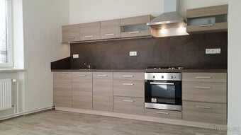 Pronájem prostorného bytu 3+1, ul. Mírová, Opava