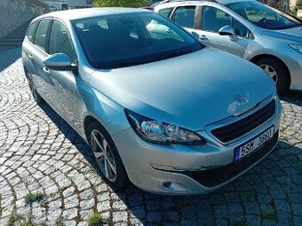 308 SW-kombi,1,6e-hdi-85kw-klima,model 2015-serviska,3x klíč