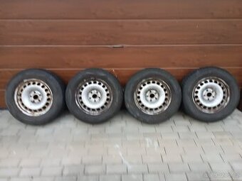 215/65R16. 6.5Jx16H ET33. TIGUAN